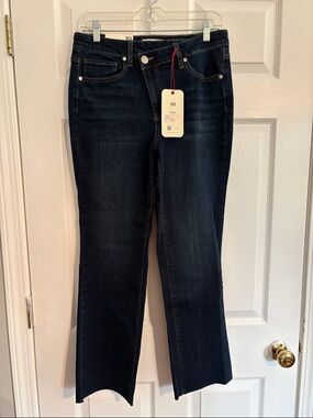 Arula Dark Wash Women’s Straight High-Rise Jeans - Size 10 NWT